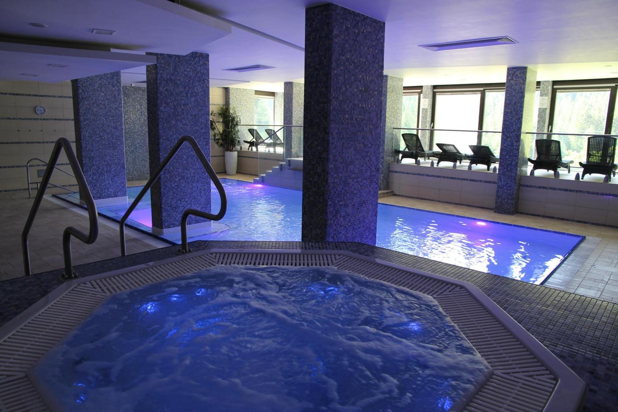 Wellness Hotel Repiska Демановска Долина Екстериор снимка