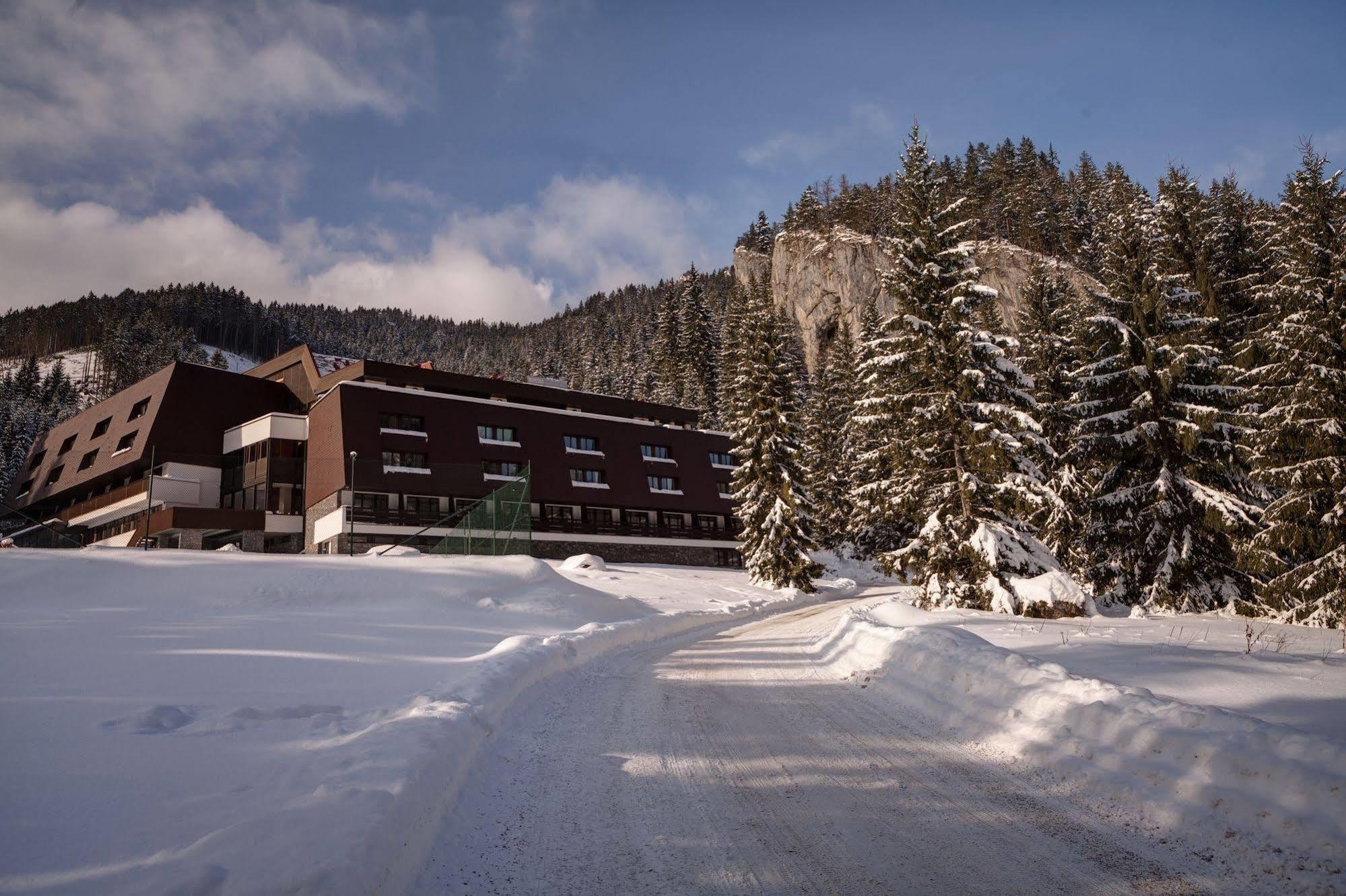 Wellness Hotel Repiska Демановска Долина Екстериор снимка