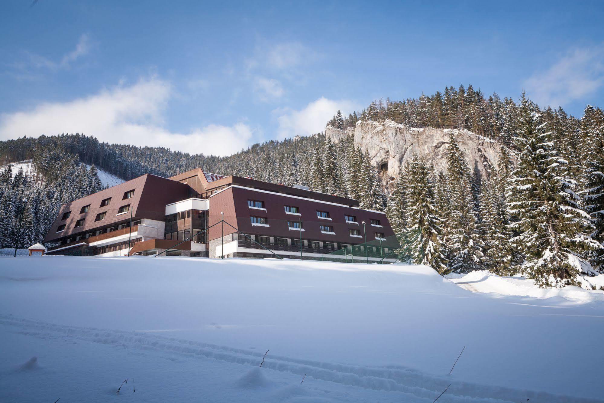 Wellness Hotel Repiska Демановска Долина Екстериор снимка