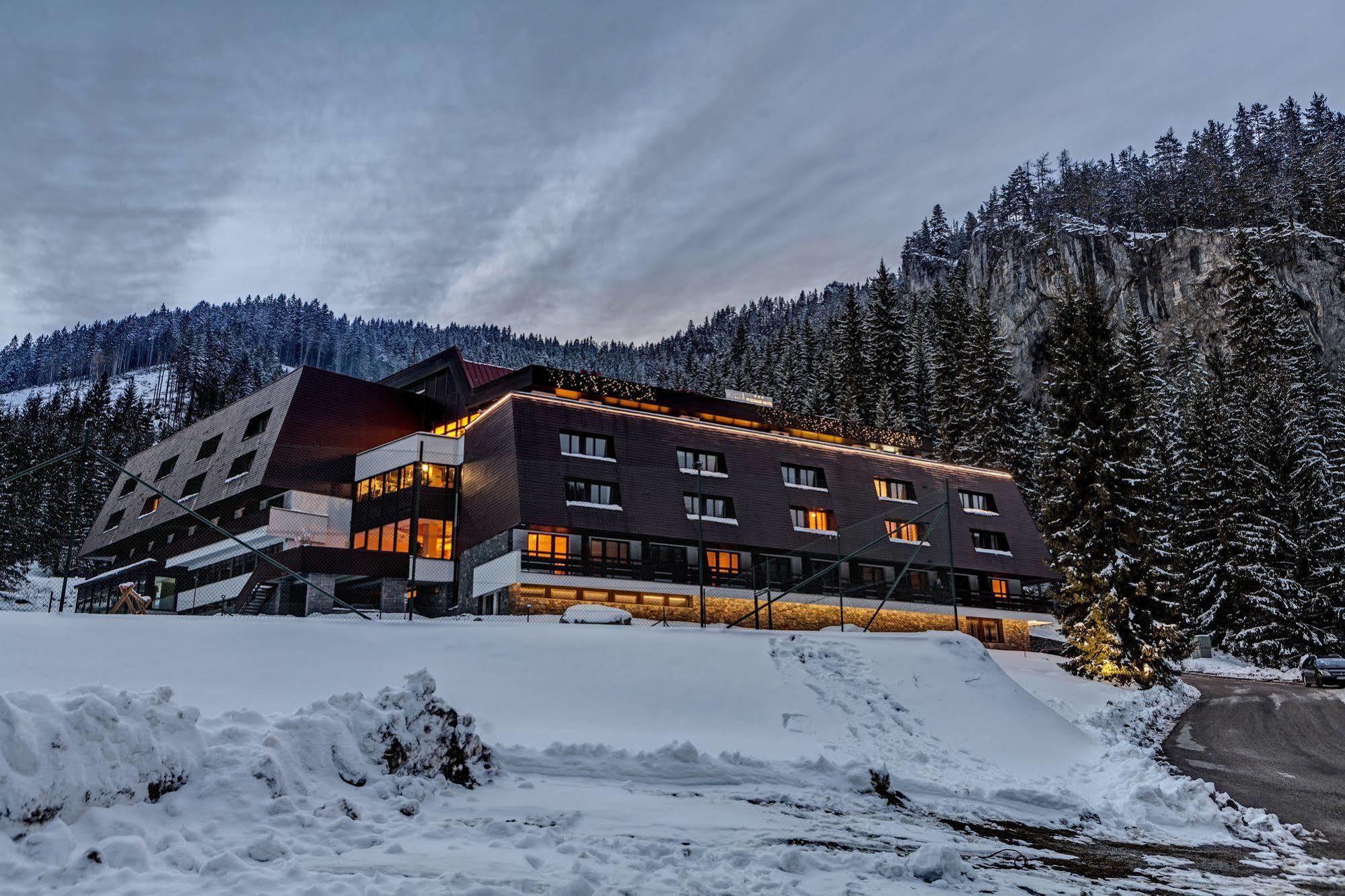 Wellness Hotel Repiska Демановска Долина Екстериор снимка